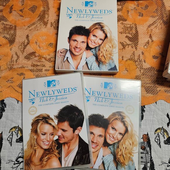 Newlyweds Nick and Jessica Complete TV Series DVD Box Set Seasons 1 2 3 4 MTV - Picture 4 of 6